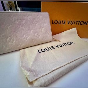 Louis Vuitton Empreinte Zippy Wallet (Cream)